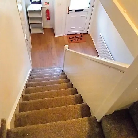 Ypcc Rhodesway Apartment Bradford (West Yorkshire)