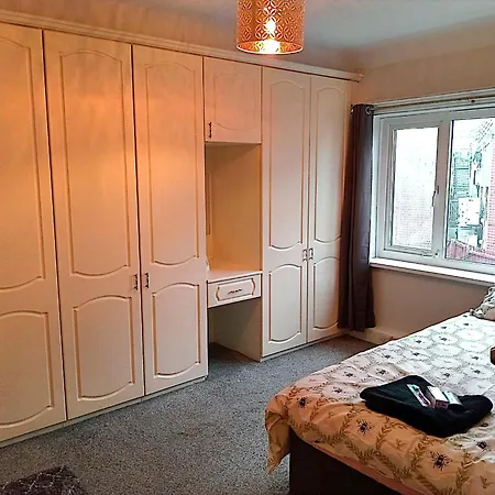 Apartment Ypcc Rhodesway *